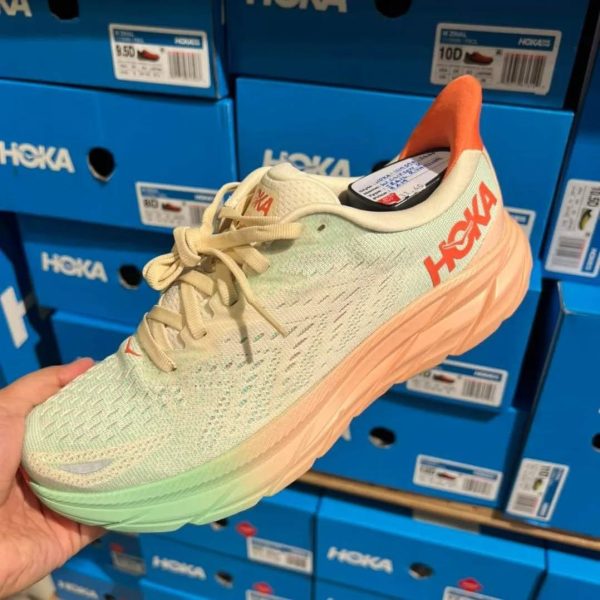 Wholesale Hoka Shoes Pallet In UK – 60 Pairs @ £550 - Image 6